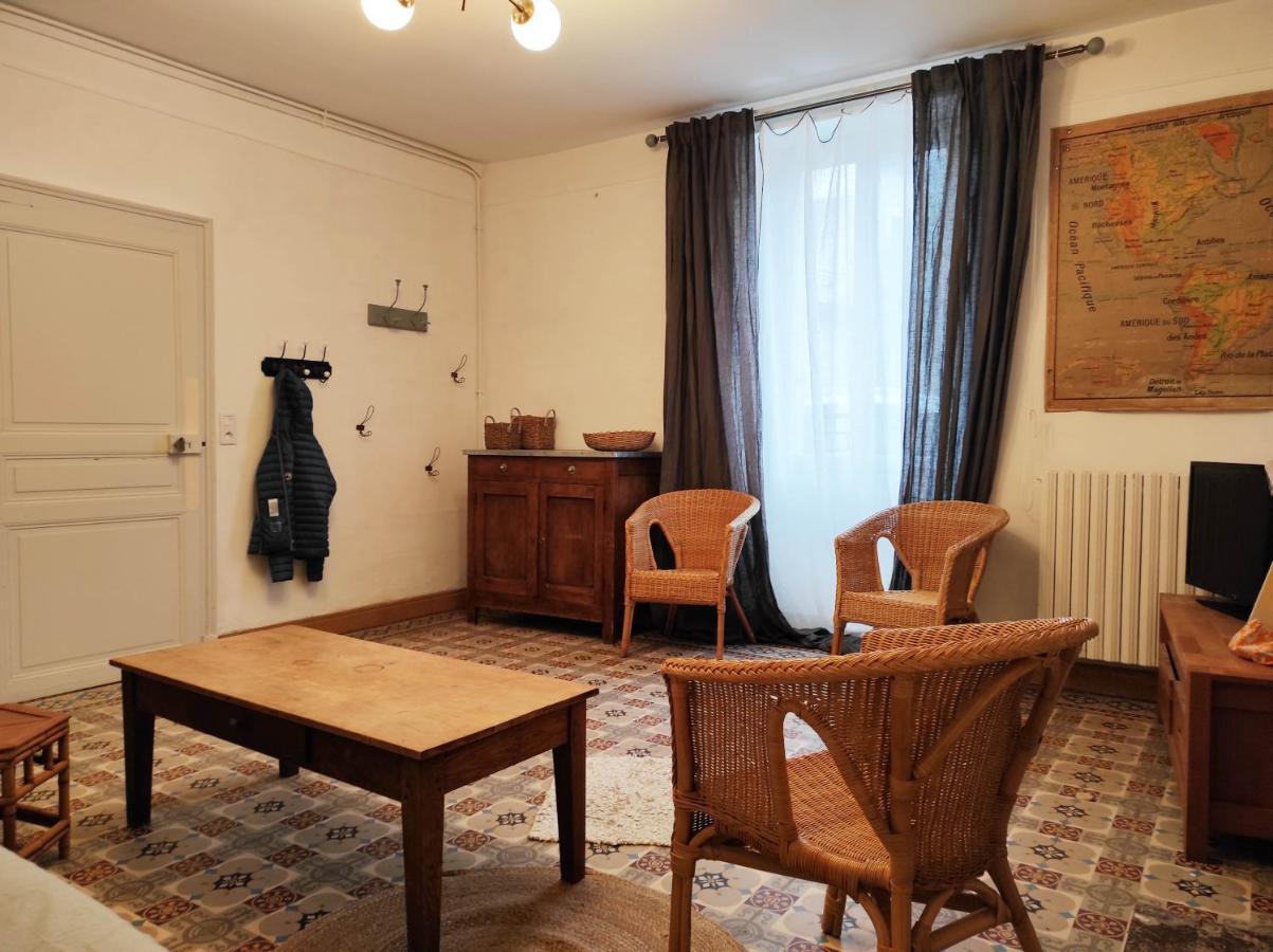 Gite Le Mage - Maison De Retrouvailles Saint-Marcel  Екстер'єр фото